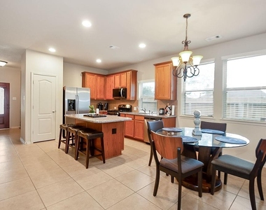 5201 Pale Sage Lane - Photo Thumbnail 4