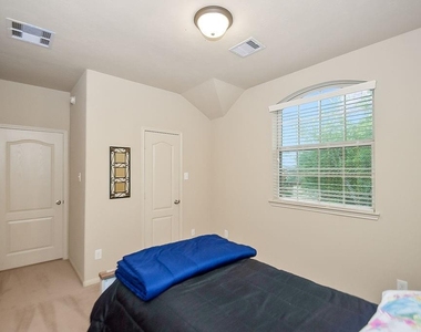 5201 Pale Sage Lane - Photo Thumbnail 26