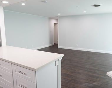 5715 Portal Drive - Photo Thumbnail 25