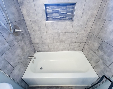 4817 Lawndale Street - Photo Thumbnail 18