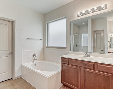 25522 Marmite Drive - Photo Thumbnail 9