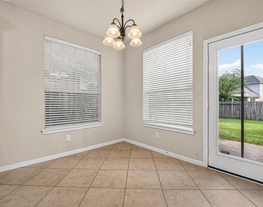 93 S Rocky Point Circle - Photo Thumbnail 23