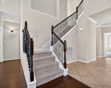 93 S Rocky Point Circle - Photo Thumbnail 35