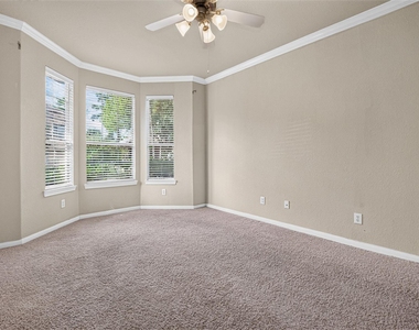 93 S Rocky Point Circle - Photo Thumbnail 7