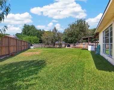 10518 Quail Ridge Lane - Photo Thumbnail 46