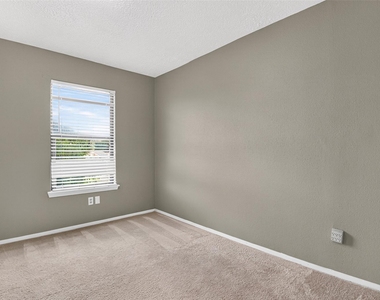10518 Quail Ridge Lane - Photo Thumbnail 29
