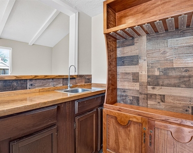 10518 Quail Ridge Lane - Photo Thumbnail 26