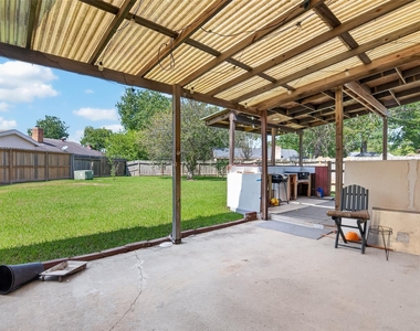 10518 Quail Ridge Lane - Photo Thumbnail 42
