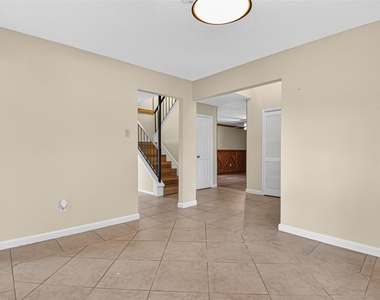 10518 Quail Ridge Lane - Photo Thumbnail 10