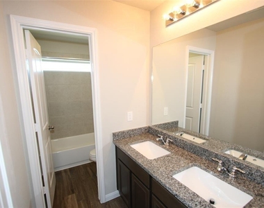 16902 Devon Dogwood Trail - Photo Thumbnail 13
