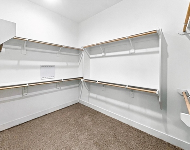 26607 Golden Heather Lane - Photo Thumbnail 8