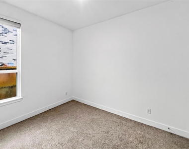 26607 Golden Heather Lane - Photo Thumbnail 11