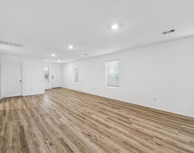 26719 Wilderye Cove Lane - Photo Thumbnail 6