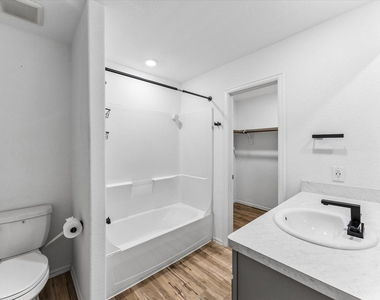 26719 Wilderye Cove Lane - Photo Thumbnail 15