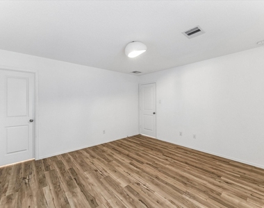 26719 Wilderye Cove Lane - Photo Thumbnail 13