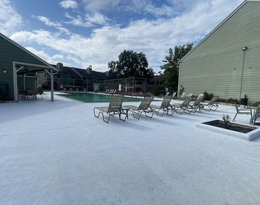 14777 Wunderlich Drive - Photo Thumbnail 3
