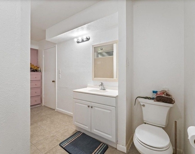 401 Lee Avenue - Photo Thumbnail 27