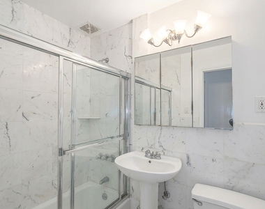East 83rd street - Photo Thumbnail 1