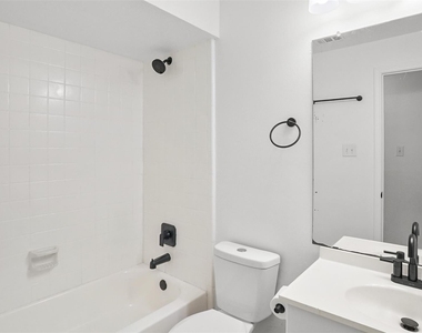 810 Flanners Court - Photo Thumbnail 14
