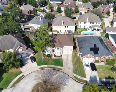 810 Flanners Court - Photo Thumbnail 34