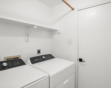 810 Flanners Court - Photo Thumbnail 27