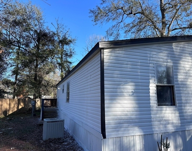 16443 Brittany Way - Photo Thumbnail 4