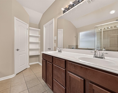 2335 Snowy Egret Drive - Photo Thumbnail 33