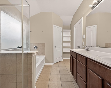 2335 Snowy Egret Drive - Photo Thumbnail 34