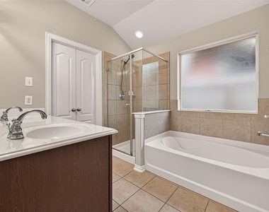 2335 Snowy Egret Drive - Photo Thumbnail 30