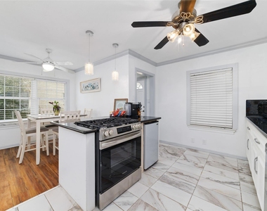 1604 W Alabama St - Photo Thumbnail 14