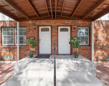 1604 W Alabama St - Photo Thumbnail 2
