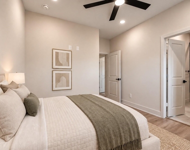 7930 Corinth Street - Photo Thumbnail 13