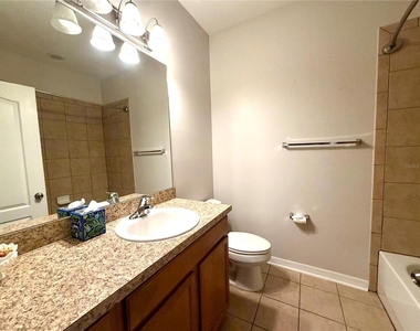 6072 Saint Julian Drive - Photo Thumbnail 13