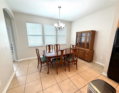 6072 Saint Julian Drive - Photo Thumbnail 6