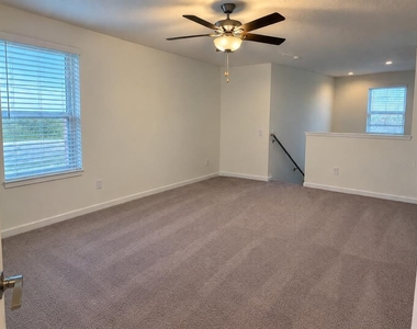 6304 Beverly Hills Drive - Photo Thumbnail 16