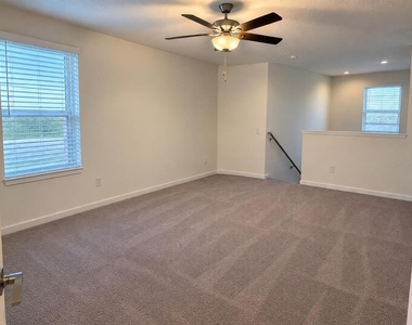 6304 Beverly Hills Drive - Photo Thumbnail 11