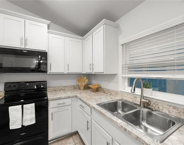 14429 Potterton Circle - Photo Thumbnail 7