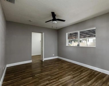 1201 E Cayuga Street - Photo Thumbnail 8