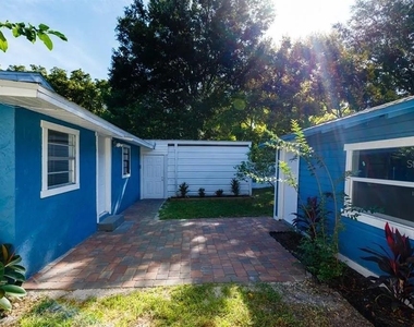 1201 E Cayuga Street - Photo Thumbnail 26