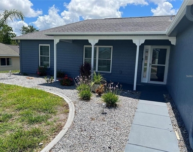 6130 Nantucket Lane - Photo Thumbnail 3