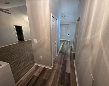 6130 Nantucket Lane - Photo Thumbnail 17