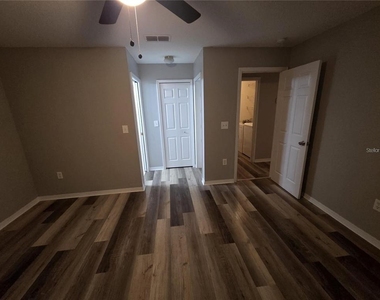6130 Nantucket Lane - Photo Thumbnail 22