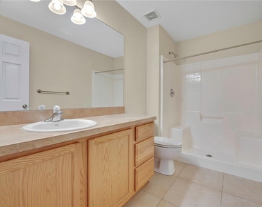5539 W Oak Park Boulevard - Photo Thumbnail 15