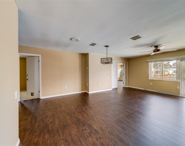8473 121st Street - Photo Thumbnail 9