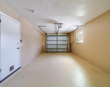 8473 121st Street - Photo Thumbnail 24