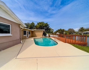8473 121st Street - Photo Thumbnail 33