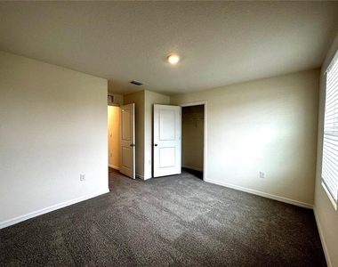 36711 Spanish Rose Drive - Photo Thumbnail 24