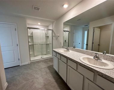 36711 Spanish Rose Drive - Photo Thumbnail 22