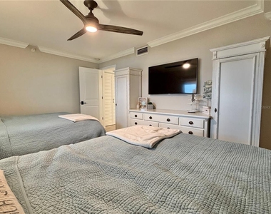 1250 Gulf Boulevard - Photo Thumbnail 30