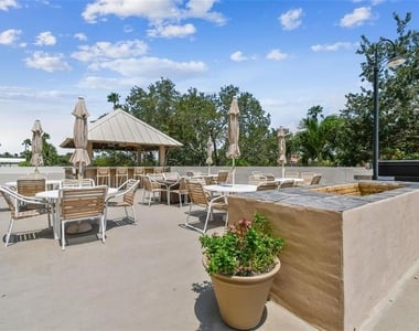 1250 Gulf Boulevard - Photo Thumbnail 44